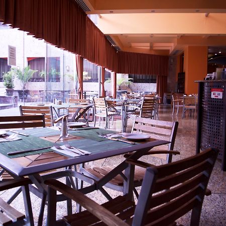 Hotel Celta Zapopan Exterior photo
