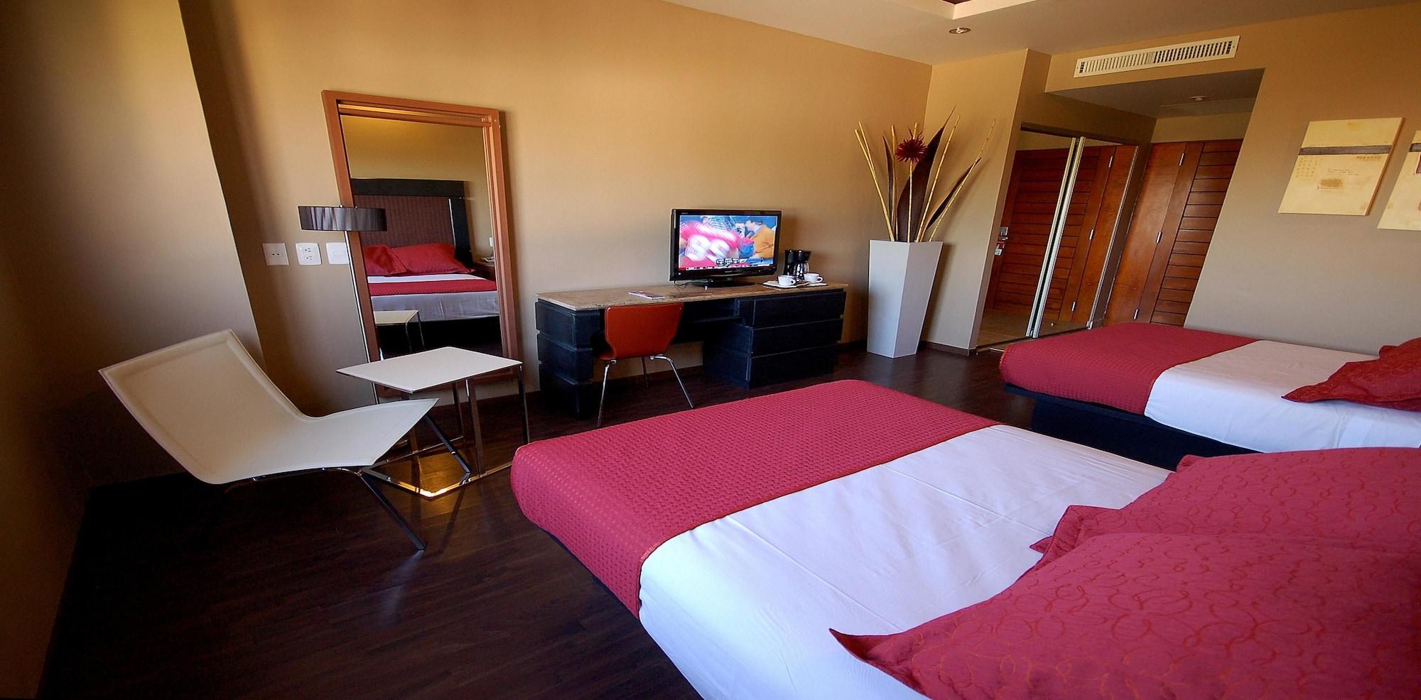 Hotel Celta Zapopan Exterior photo