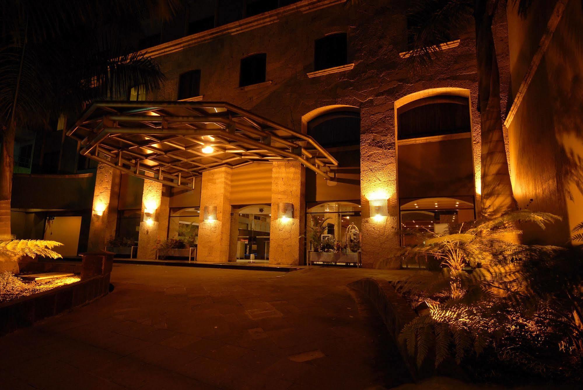 Hotel Celta Zapopan Exterior photo